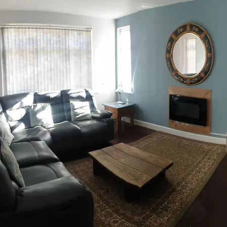 Hillcrest Avenue Holiday home Scarborough